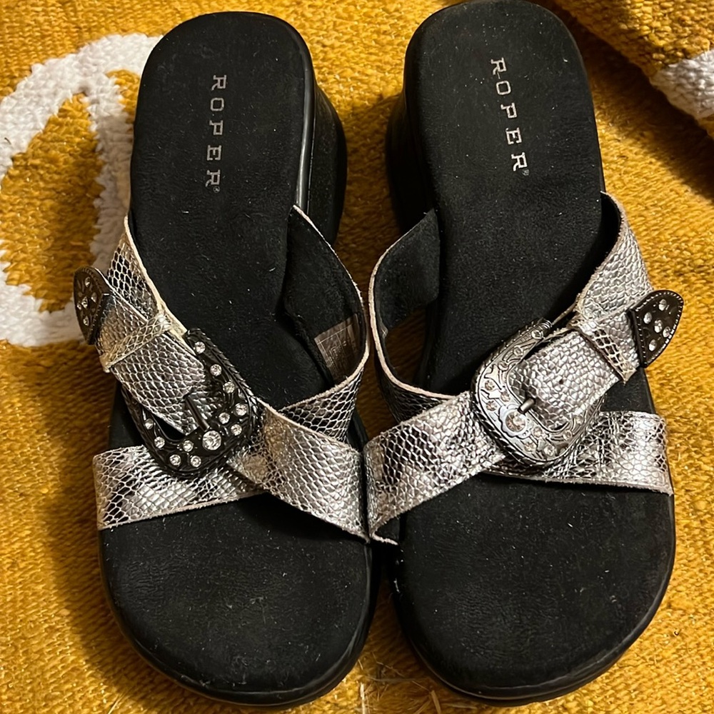 Roper bling sandals